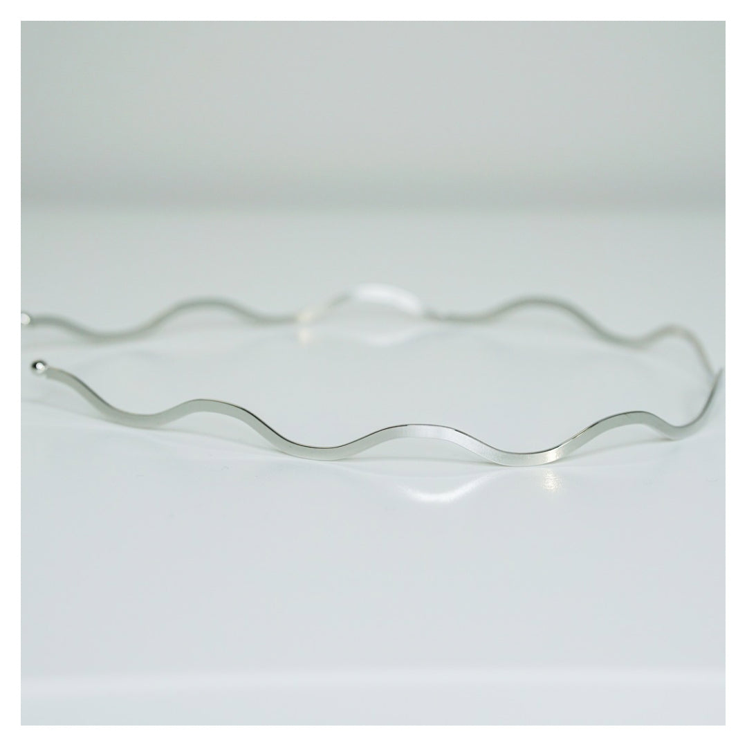 Wavy Minimalist Headband