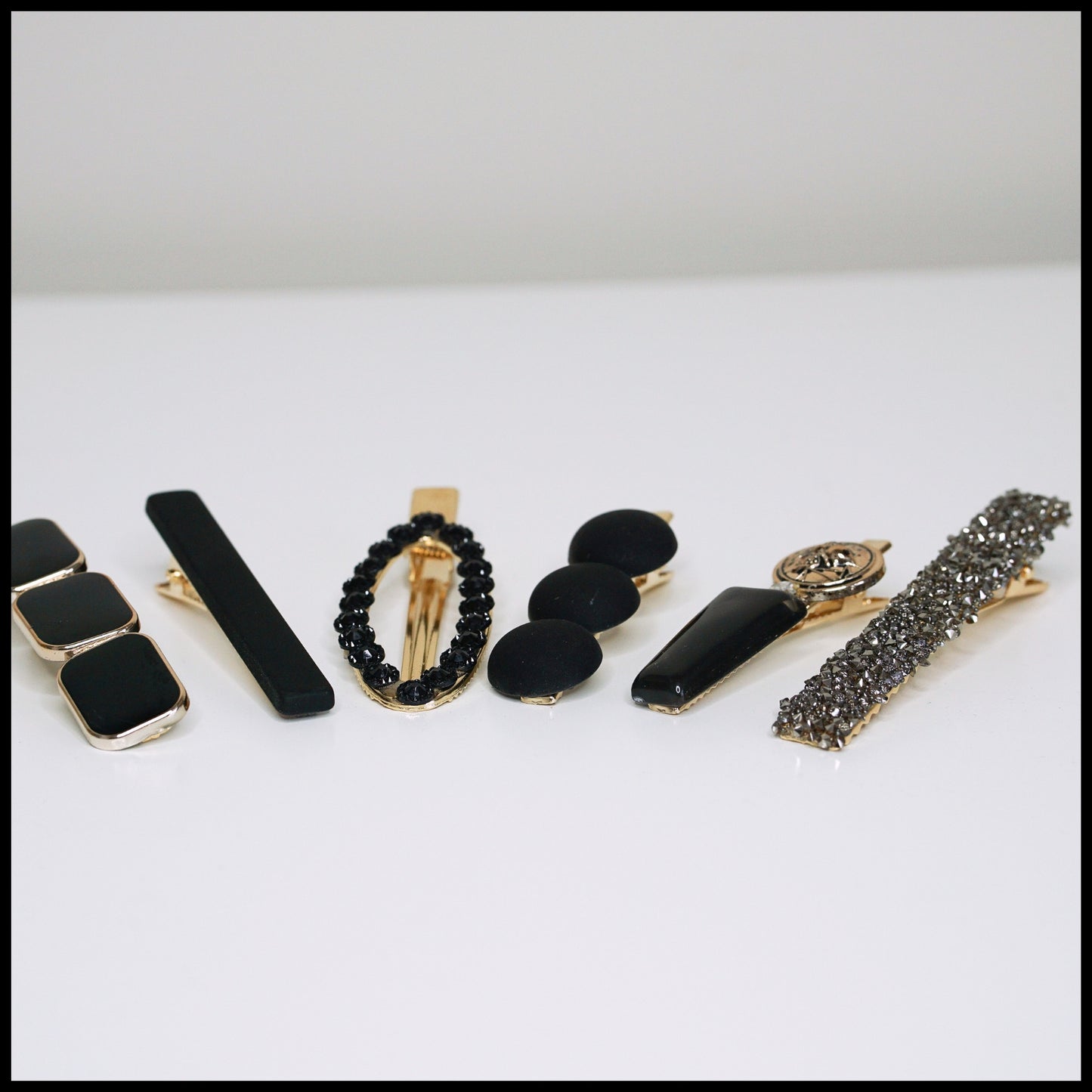 Matte & Rhinestone 6pcs Hair Clips